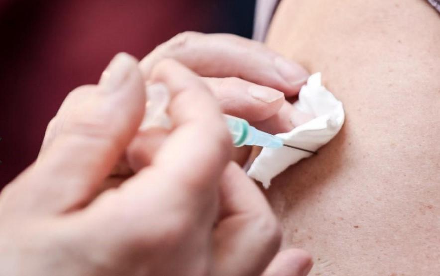 6 aya kadar saklanabilecek: BioNTech CEOsu Şahindan flaş aşı açıklaması