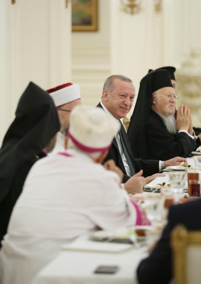 Erdoğan, azınlık cemaat temsilcileriyle iftarda bir araya geldi