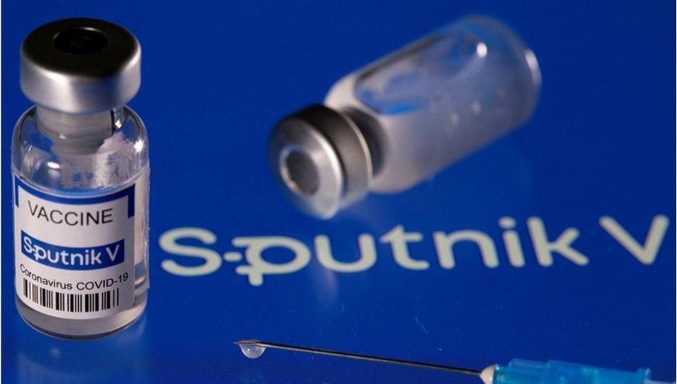 Putin, Sputnik aşısı için Kalaşnikof gibi güvenilir dedi