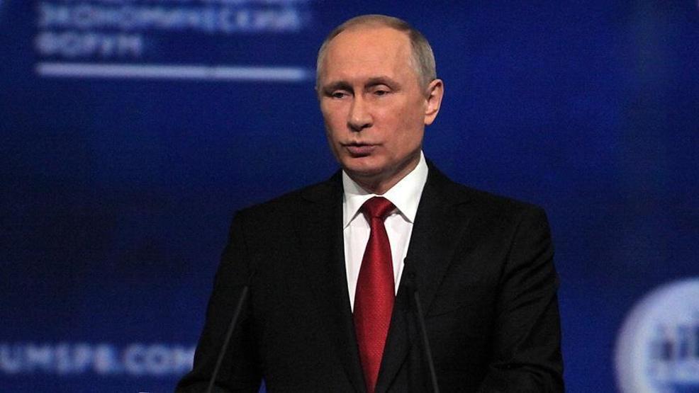 Putin, Sputnik aşısı için Kalaşnikof gibi güvenilir dedi
