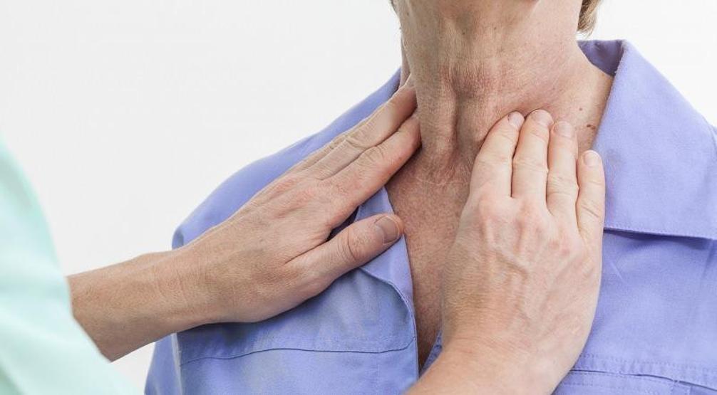 İki ünlü oyuncu bu hastalığa yakalandı İşte lenfoma kanserinin ilk belirtisi