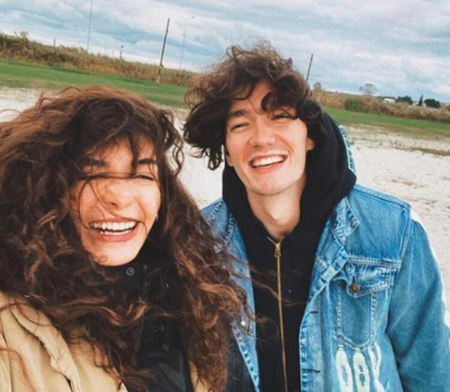 Cedi Osman sevgilisi Ebru Şahin için kesenin ağzını açtı