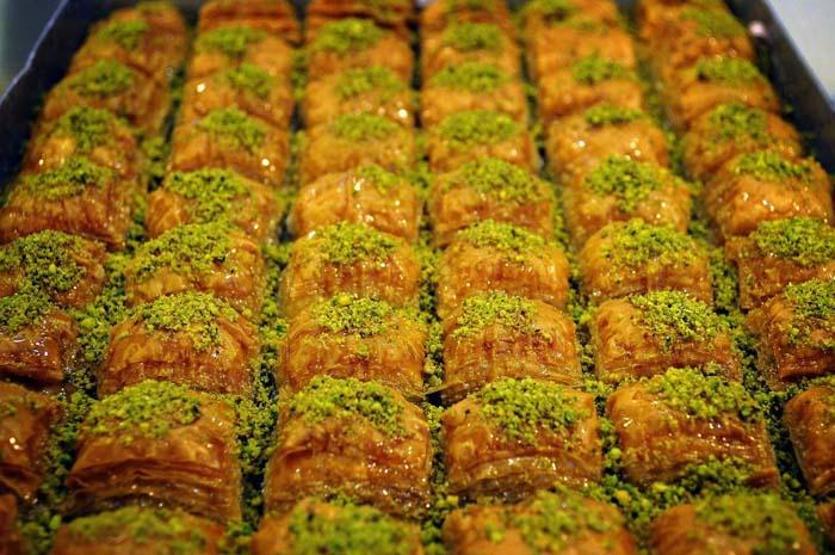 Tatlıyı yoğurtla yerseniz etkisi inanılmaz Tatlı tüketirken bu 8 kurala dikkat