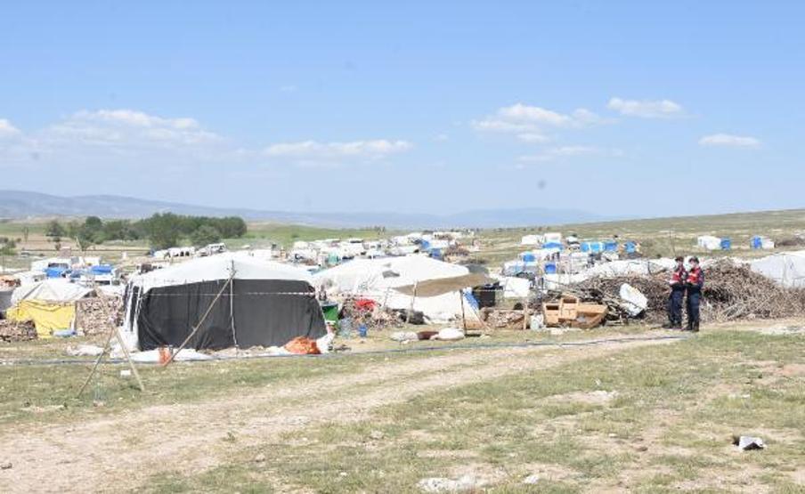 Mevsimlik işçi çadırına koronavirüs karantinası