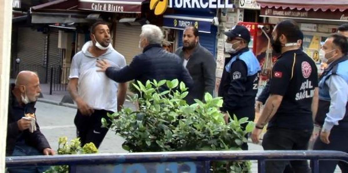 Taksimde seyyar satıcı-zabıta arbedesini polis sonlandırdı