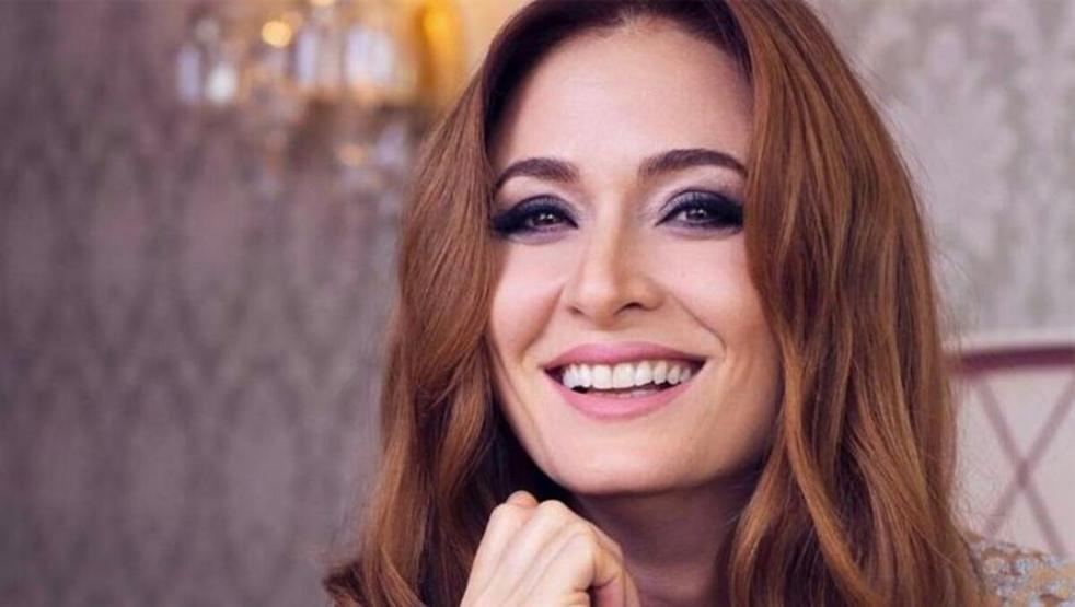Ceyda Düvenci hiç estetik yaptırmadığını söyledi
