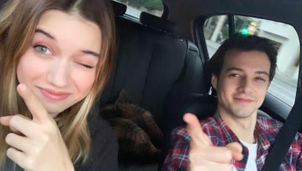 Afra Saraçoğlu ve Mert Yazıcıoğlu çifti Uskumruköye taşındı
