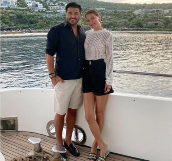 Uğur Akkuş, Ebru Şallı ile tanışma hikayelerini ilk kez anlattı