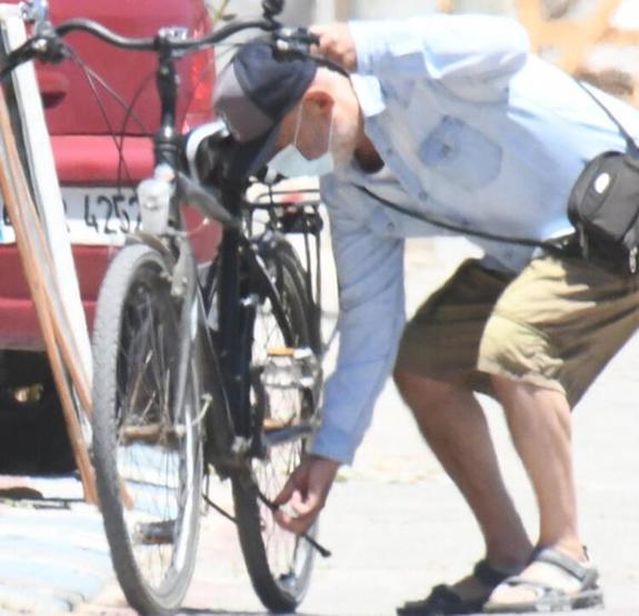Şener Şen: Burası en kesat yer, Bodrum’a gidin