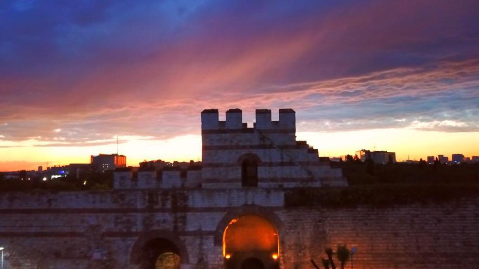 Gün batımında görsel şölen böyle görüntülendi