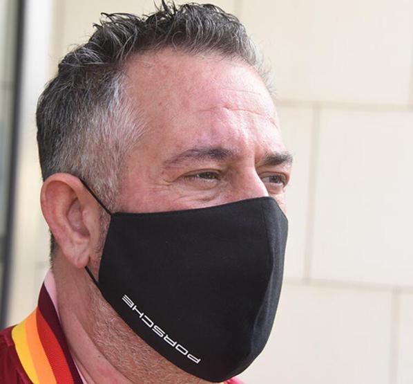 Cem Yılmaz: Zafer Algözü tebrik ettiniz mi