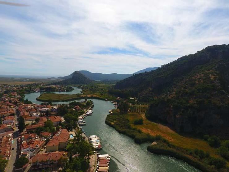 Labirent görünümlü Dalyan sazlıkları misafirlerini yine eşsiz bir yolculuğa çıkaracak