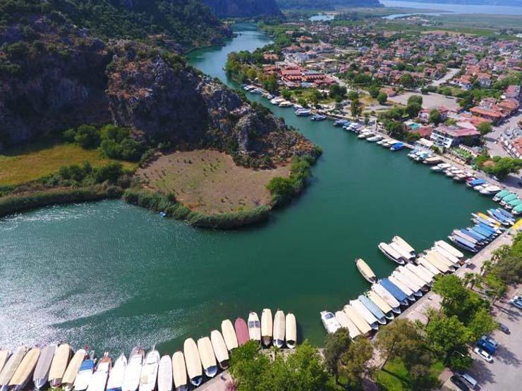 Labirent görünümlü Dalyan sazlıkları misafirlerini yine eşsiz bir yolculuğa çıkaracak