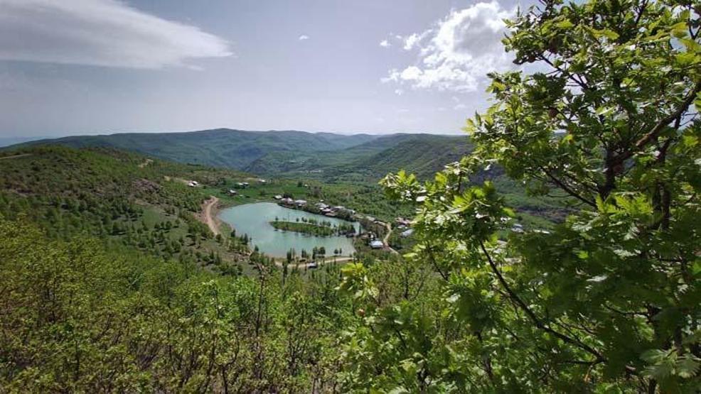Doğa harikası göl, turizme kazandırılmayı bekliyor