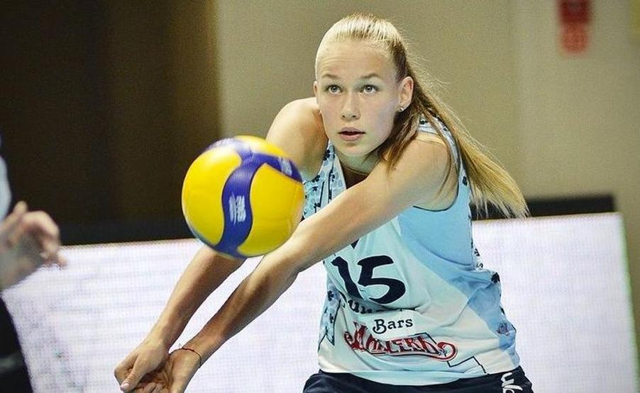 Arina Fedorovtseva taraftarı büyüledi