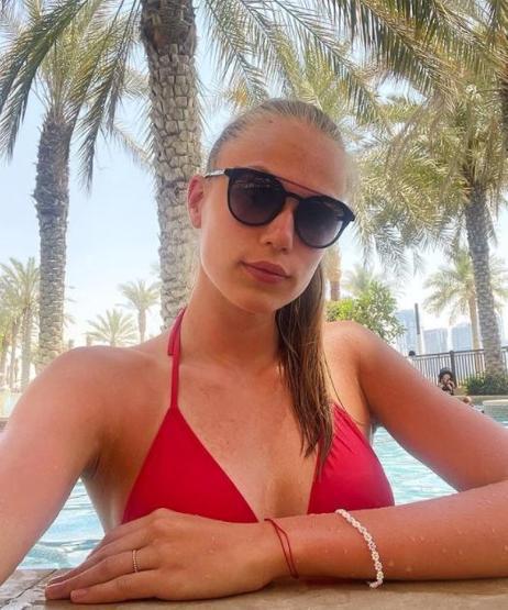 Arina Fedorovtseva taraftarı büyüledi