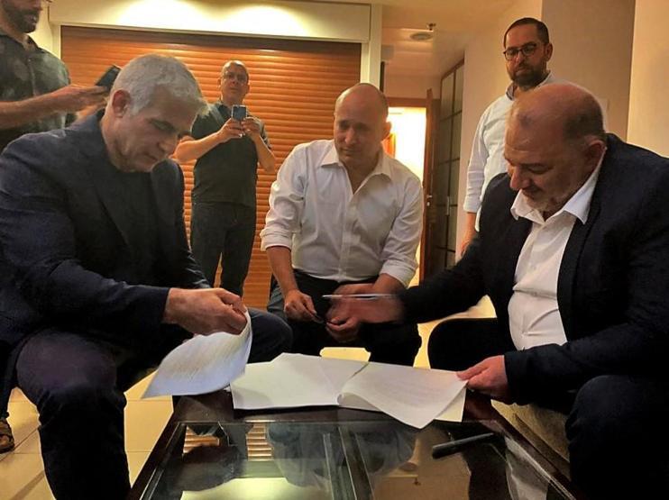 Netanyahunun ipini kim çekti Bidenın izi var iddiası