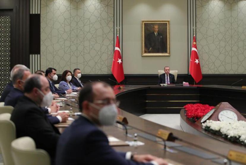 Yeni normalleşme takvimi ve tam açılma ne zaman açıklanır İşte Türkiyenin beklediği tarih