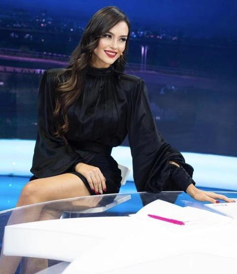 Eva Murati Antalyaya geldi