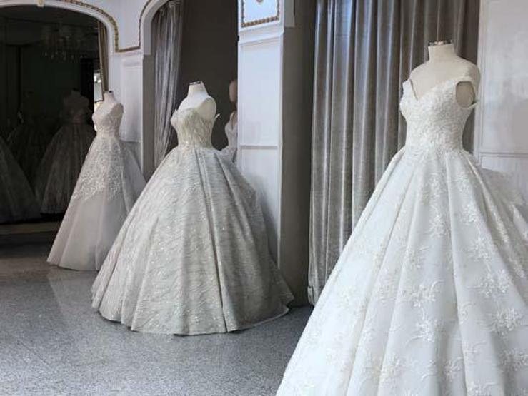Yasak kalktı, gelinlikçiler hareketlendi