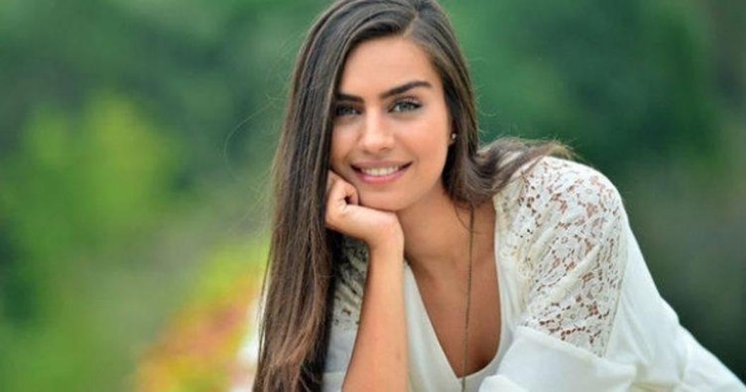 Amine Gülşe yeni imajıyla hayranlarını ikiye böldü