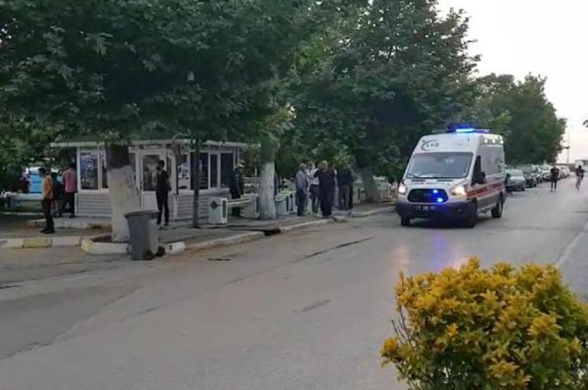 Minibüs şoförü sıra kavgasında meslektaşın öldürdü