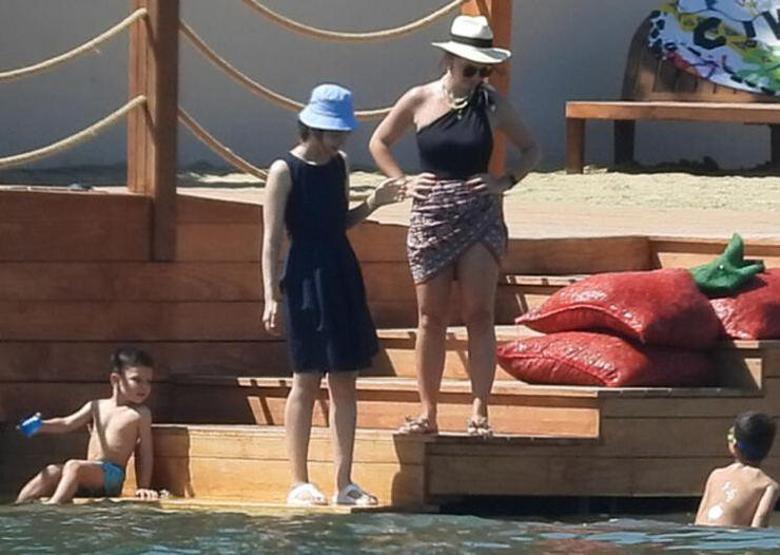Pelin Karahan gün boyu denize girmedi