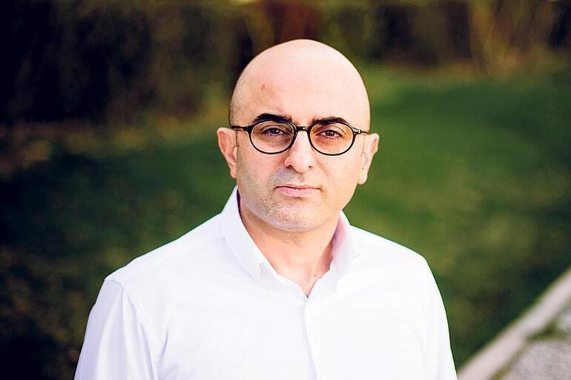 Hayalet yazarlar aramızda dolaşıyor