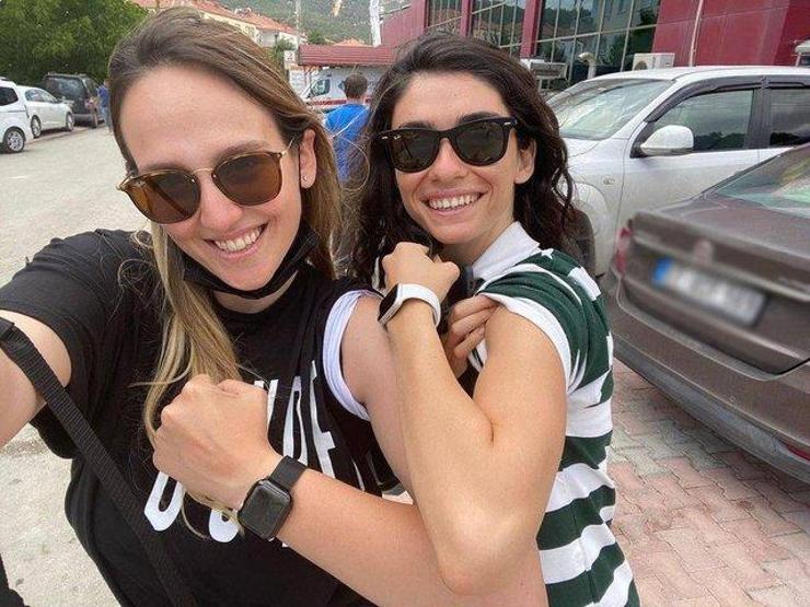 Sanat dünyasının ünlü isimleri aşı oldu