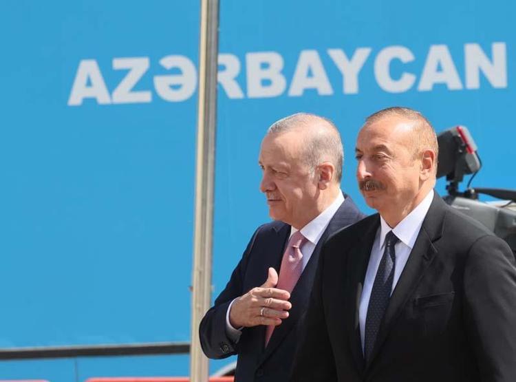 Tarihi ziyaret... Cumhurbaşkanı Erdoğan Şuşada