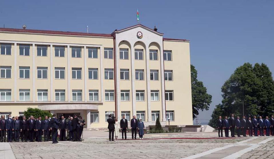 Tarihi ziyaret... Cumhurbaşkanı Erdoğan Şuşada