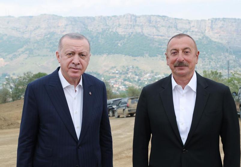 Tarihi ziyaret... Cumhurbaşkanı Erdoğan Şuşada