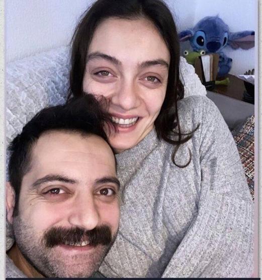 Merve Dizdardan şaşırtan hamle Hepsini sildi
