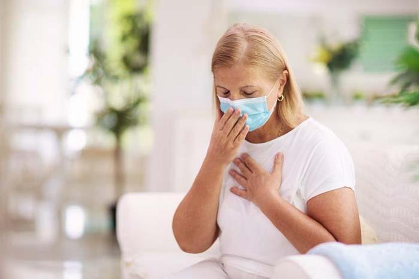 Covid-19 sonrası kadınlar 4 ay, erkekler 5 ay halsizlik ve nefes darlığı çekiyor
