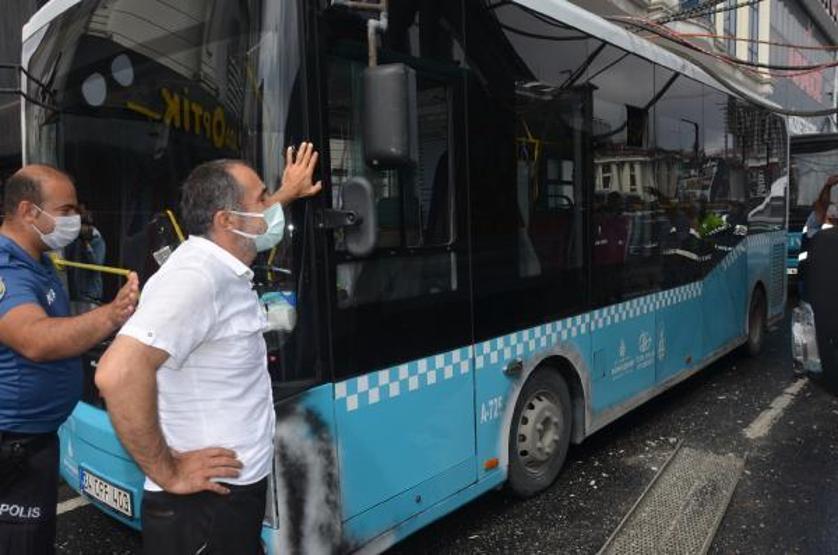 Avcılarda minibüsün üzerine demirler düştü