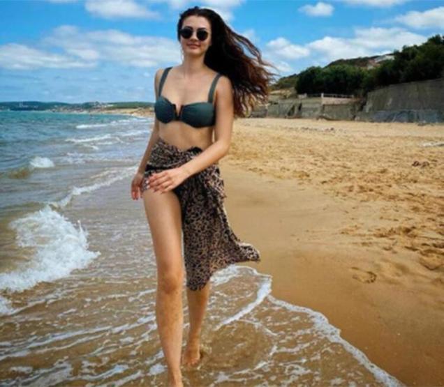 Burcu Özberk estetik iddialarına böyle cevap verdi