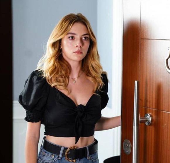 Melis Sezenden çarpıcı açıklamalar: Rüyamda gördüm, ilişkiyi bitirdim