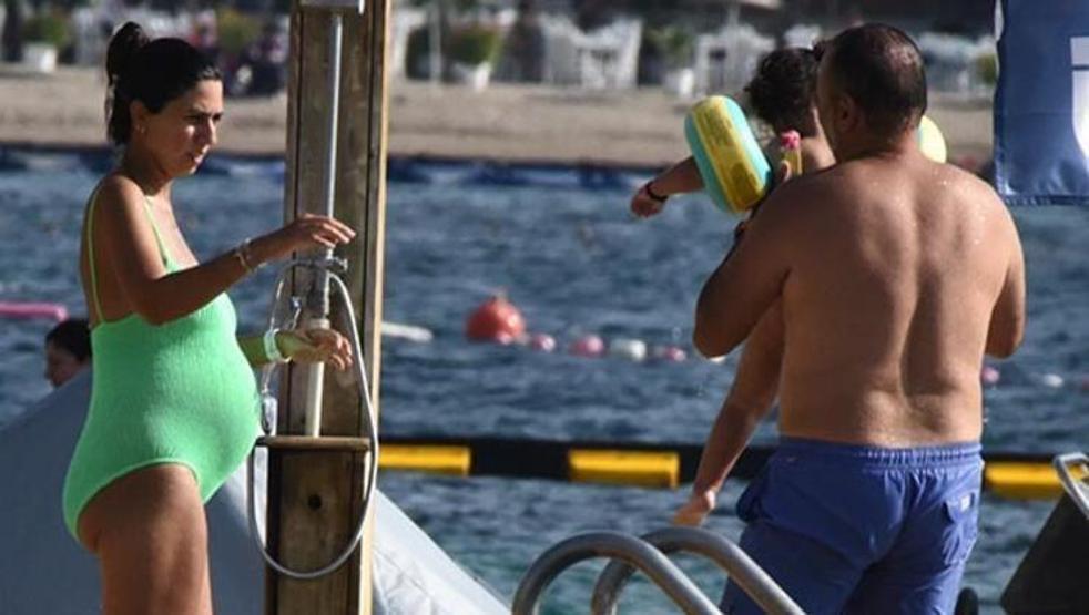 Ali Sunal ve Nazlı Kurbanzade çifti Bodrumda tatilde