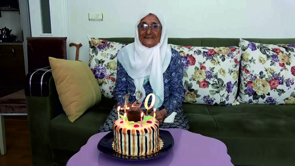 3 padişah ve 12 Cumhurbaşkanı gördü Şeker nine 120 yaşında