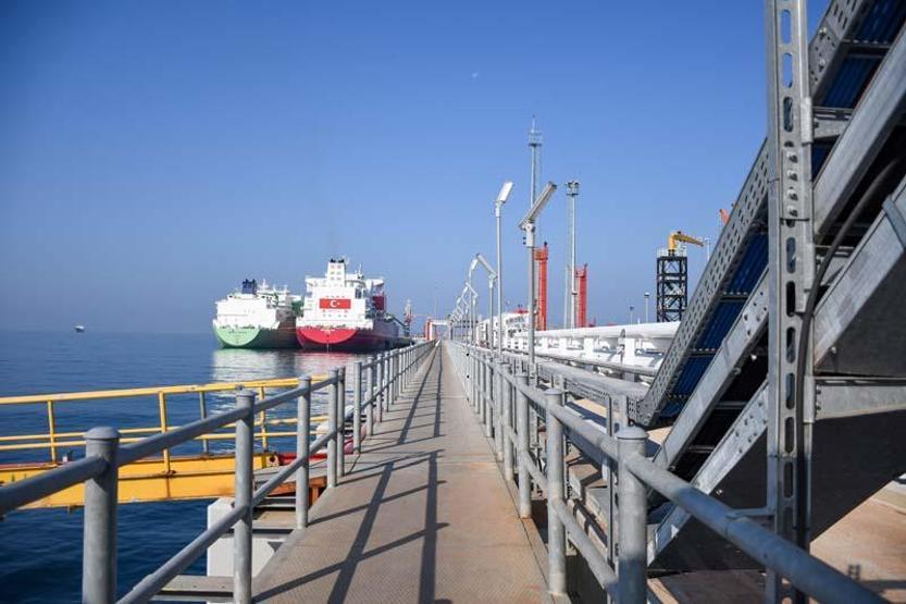 Türkiyenin ilk FSRU gemisi Ertuğrul Gaziye ilk LNG nakli başladı