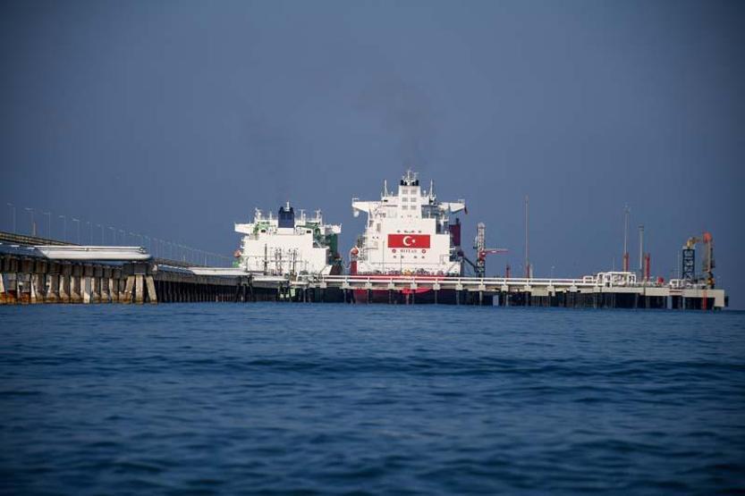 Türkiyenin ilk FSRU gemisi Ertuğrul Gaziye ilk LNG nakli başladı
