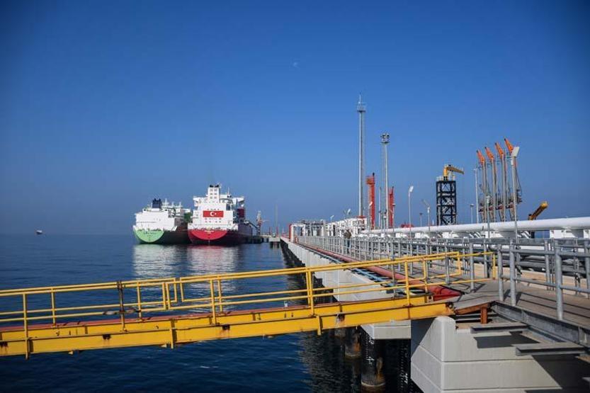 Türkiyenin ilk FSRU gemisi Ertuğrul Gaziye ilk LNG nakli başladı