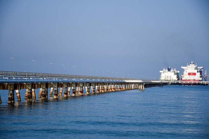 Türkiyenin ilk FSRU gemisi Ertuğrul Gaziye ilk LNG nakli başladı