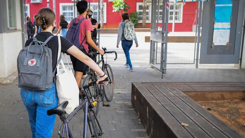Tüm dünyada yayılıyor Delta varyantının belirtileri neler