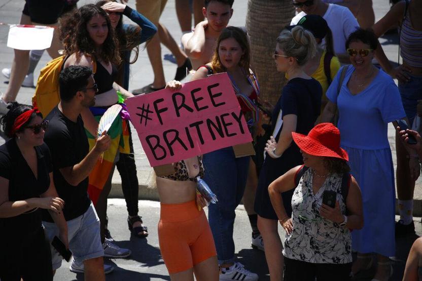 Babam çocuk sahibi olmama izin vermiyor, ilaçlarla beni uyuşturuyor demişti: Mahkemeden Britney Spearsa kötü haber