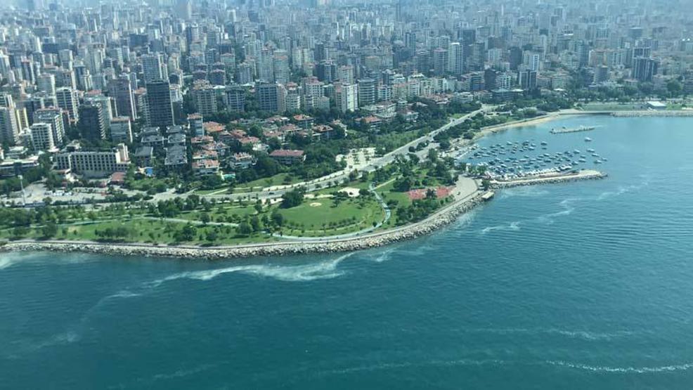 Marmara Denizindeki müsilajın son durumu havadan görüntülendi