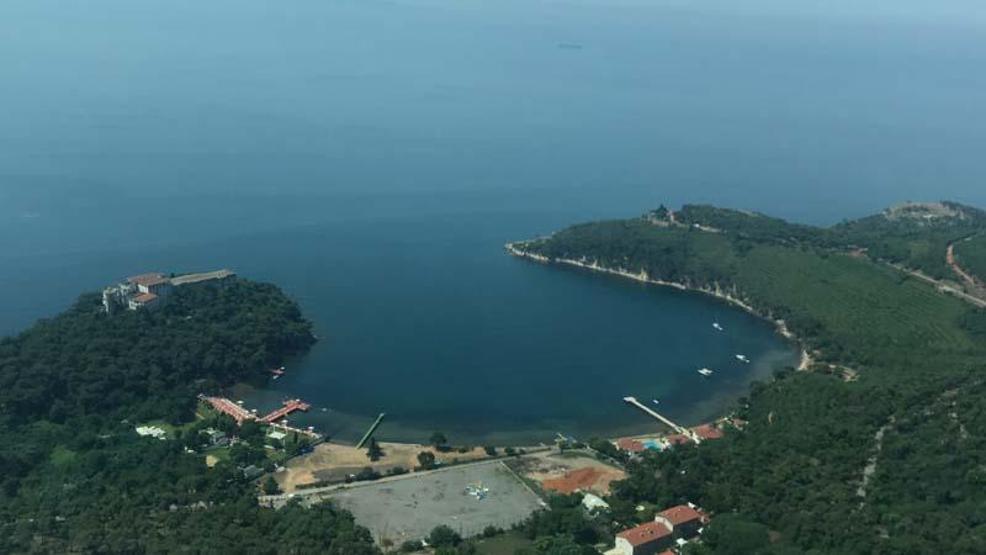 Marmara Denizindeki müsilajın son durumu havadan görüntülendi