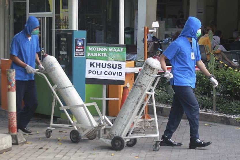 Tek kelime ile kabus Endonezyada stoklar bitti; 33 ölü