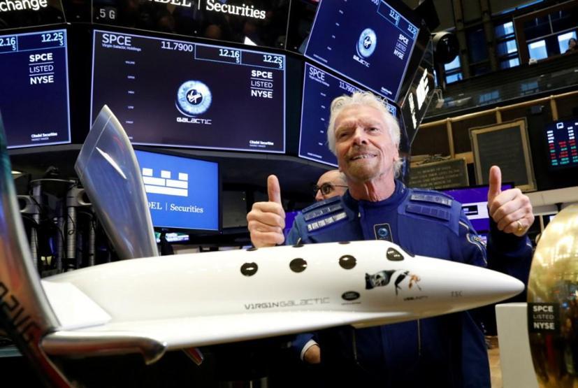 Tarihe geçti Richard Branson uzaya giden ilk milyarder oldu