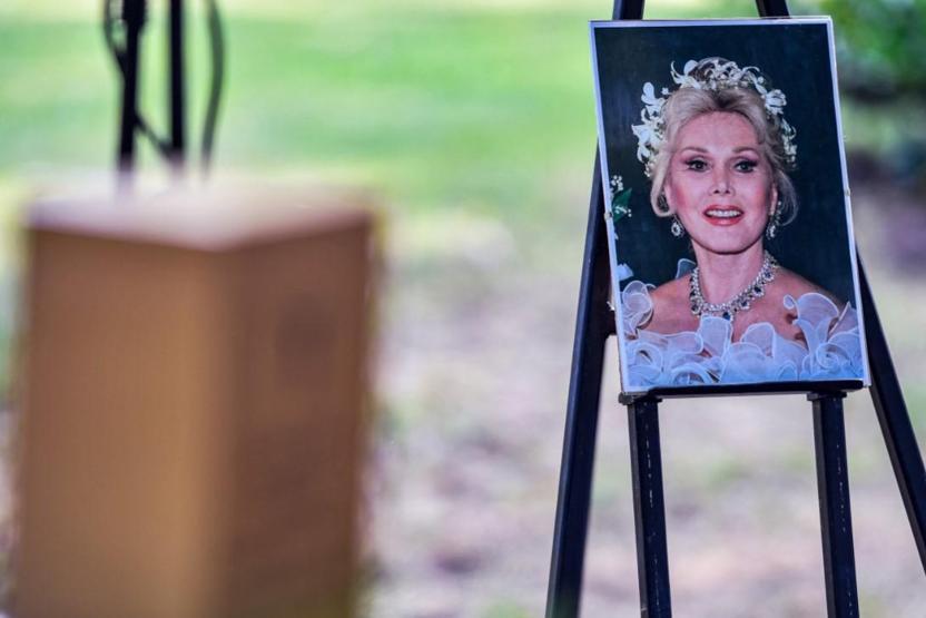 Zsa Zsa Gabor’un külleri ölümünden 5 yıl sonra toprağa verildi